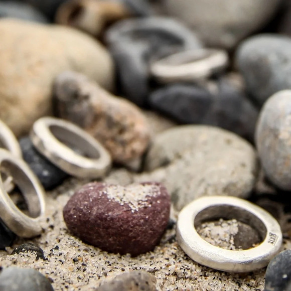 2 rings  - Our new signature sterling unisex GRIT rustic… - Picture 10 of 16